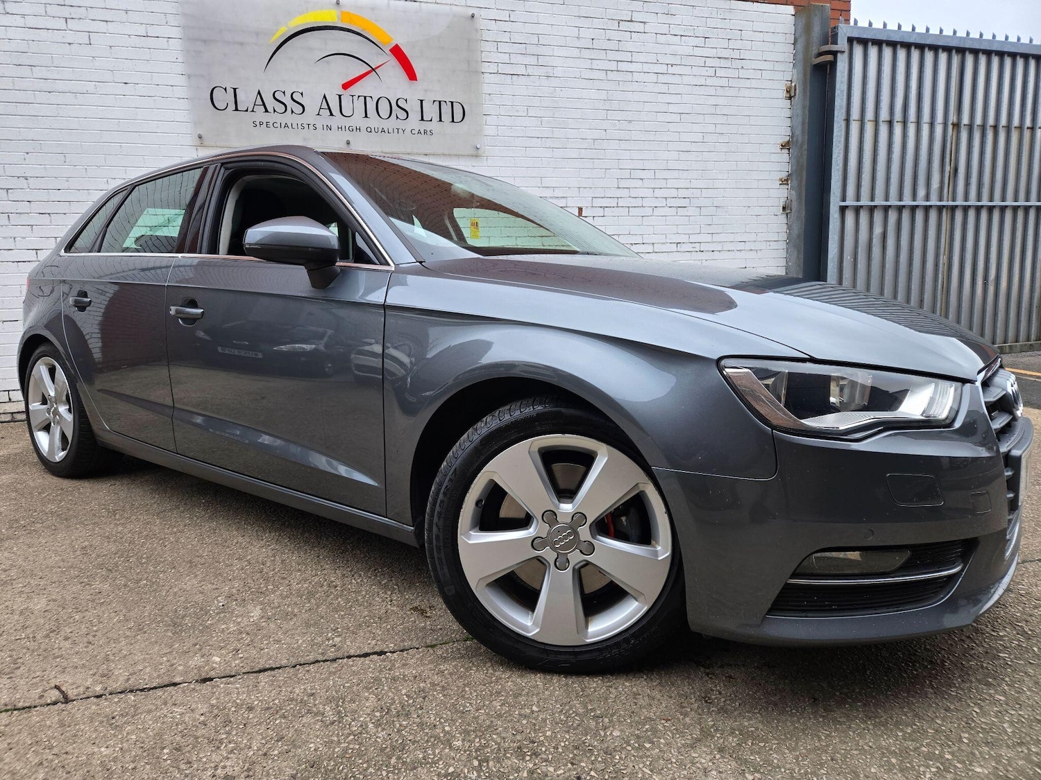 Used Audi A3 2014 for sale - 76214659: Photo 1