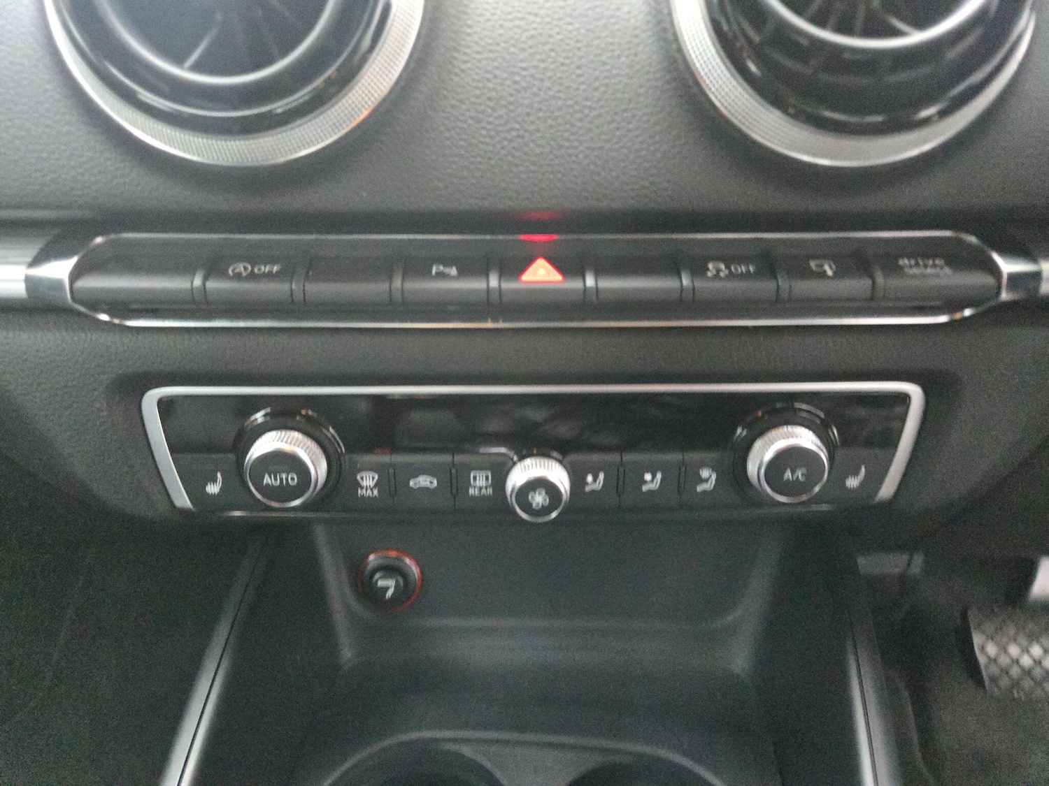 Used Audi A3 2014 for sale - 76214659: Photo 22