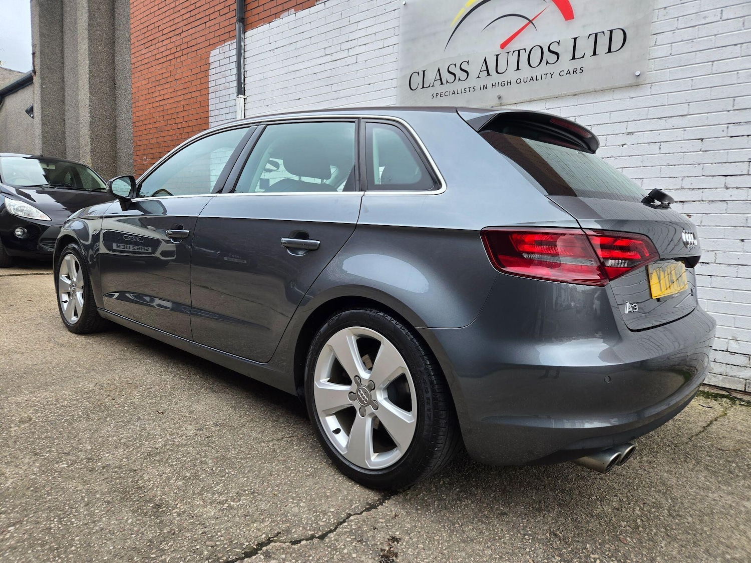 Used Audi A3 2014 for sale - 76214659: Photo 5