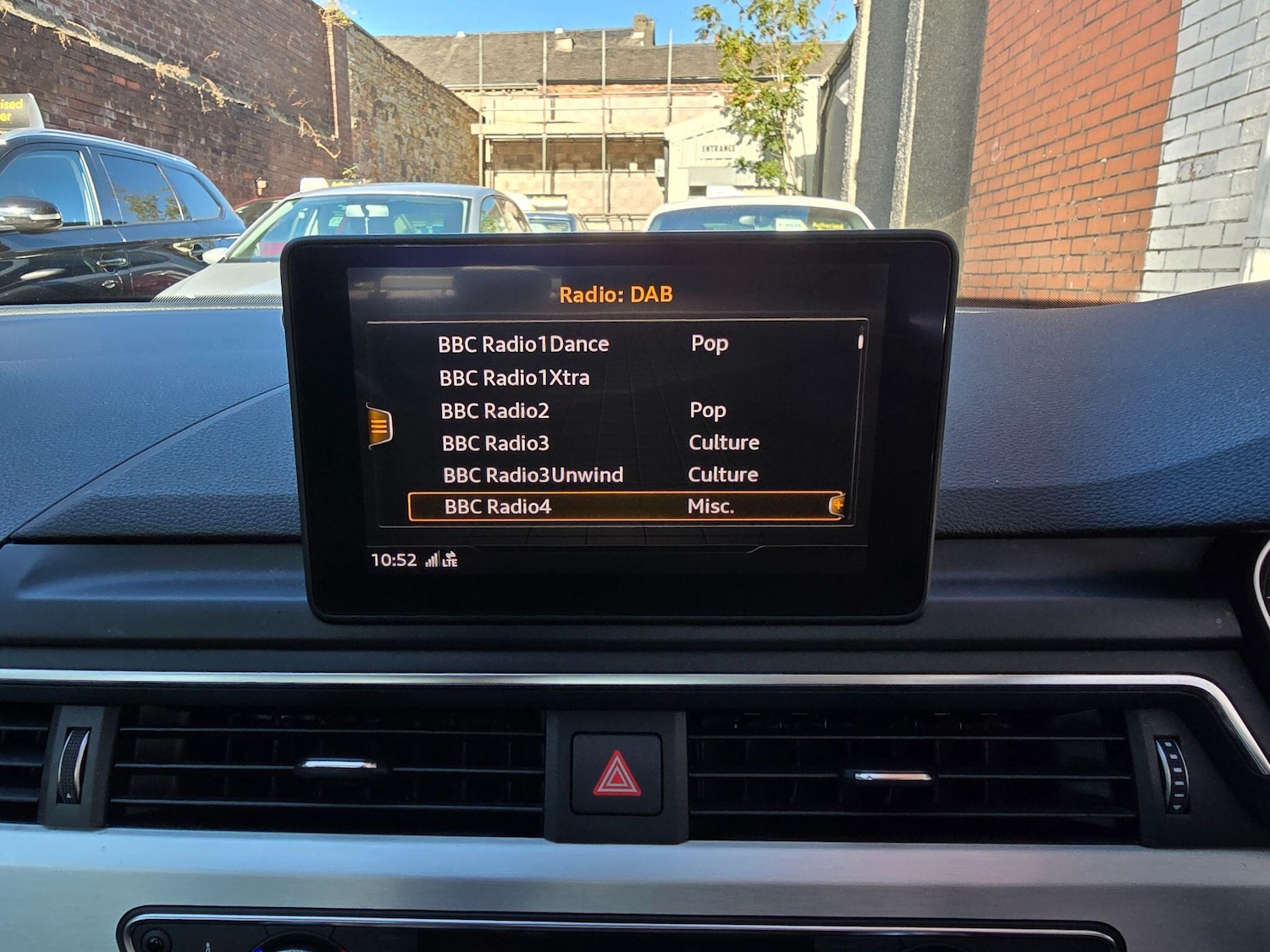 Used Audi A4 2018 for sale - 76085389: Photo 24