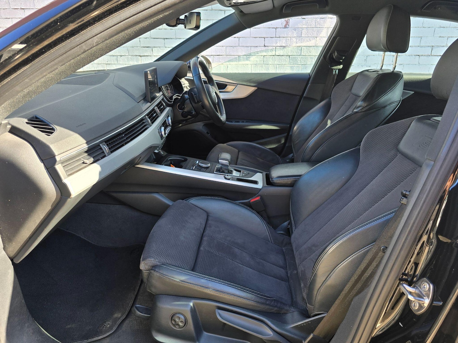 Used Audi A4 2018 for sale - 76085389: Photo 29