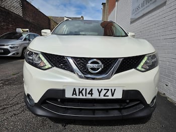 Used Nissan Qashqai 2014 for sale - 79766212: Photo