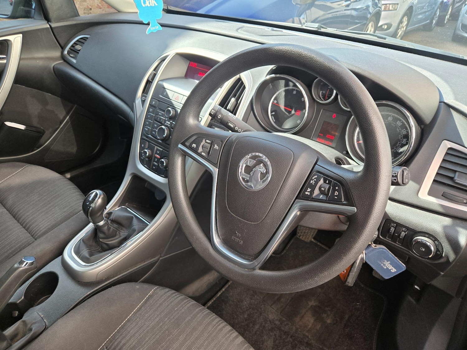 Used Vauxhall Astra 2011 for sale - 78170291: Photo 24