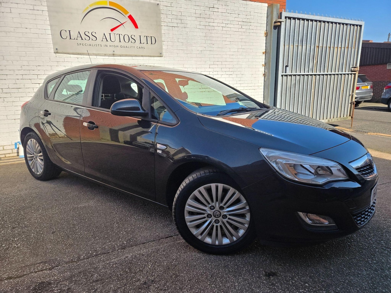 Used Vauxhall Astra 2011 for sale - 78170291: Photo 28