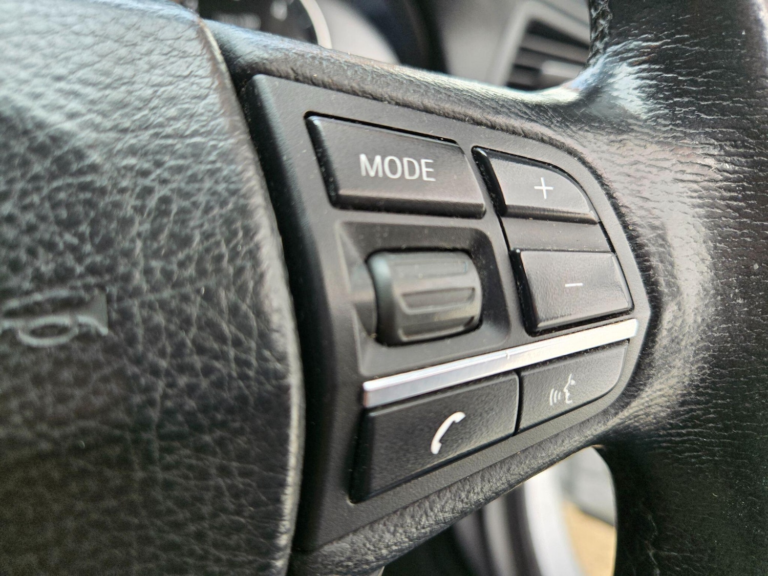 Used BMW 5 Series 2012 for sale - 77315278: Photo 22