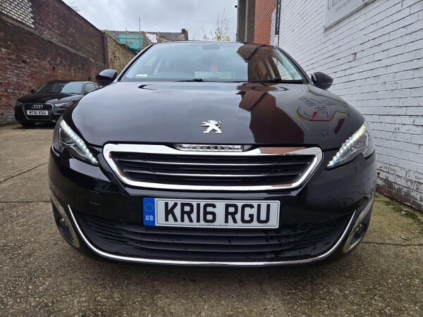Used Peugeot 308 2016 for sale - 76226225: Photo 2