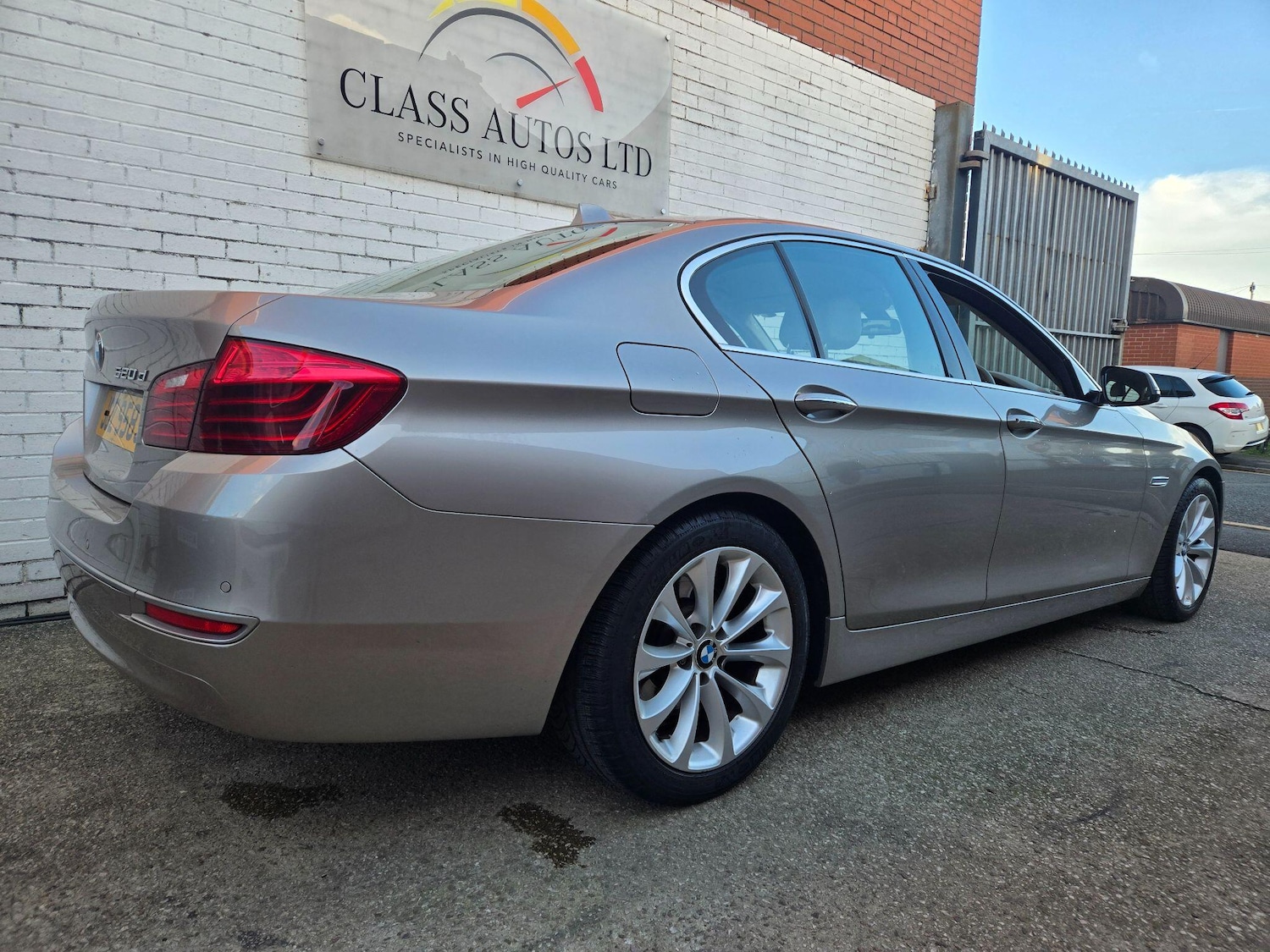 Used BMW 5 Series 2013 for sale - 76408458: Photo 10