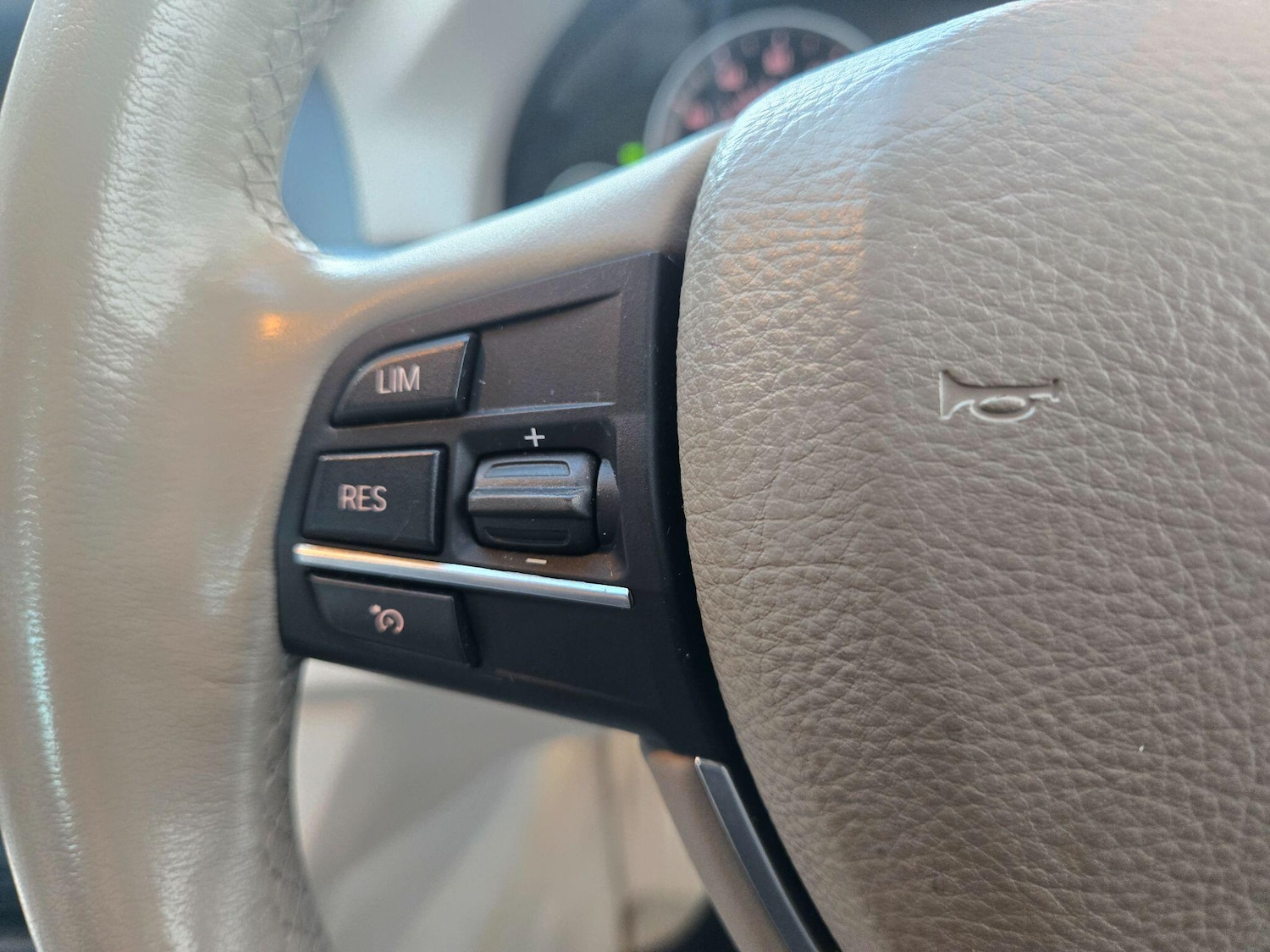 Used BMW 5 Series 2013 for sale - 76408458: Photo 21