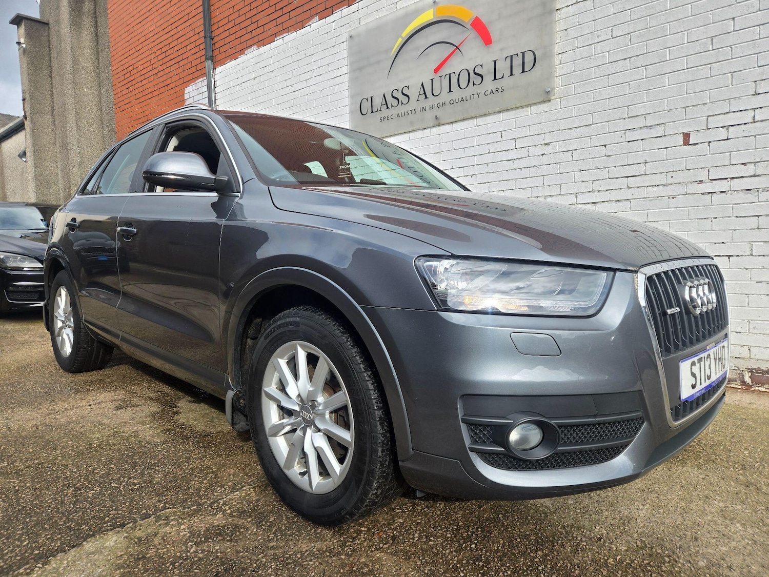 Used Audi Q3 2013 for sale - 77633402: Photo 7