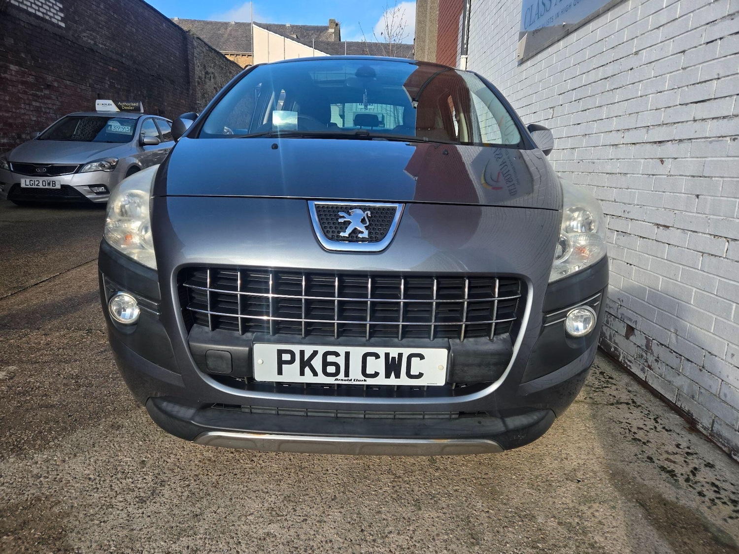 Used Peugeot 3008 2011 for sale - 76513019: Photo 2