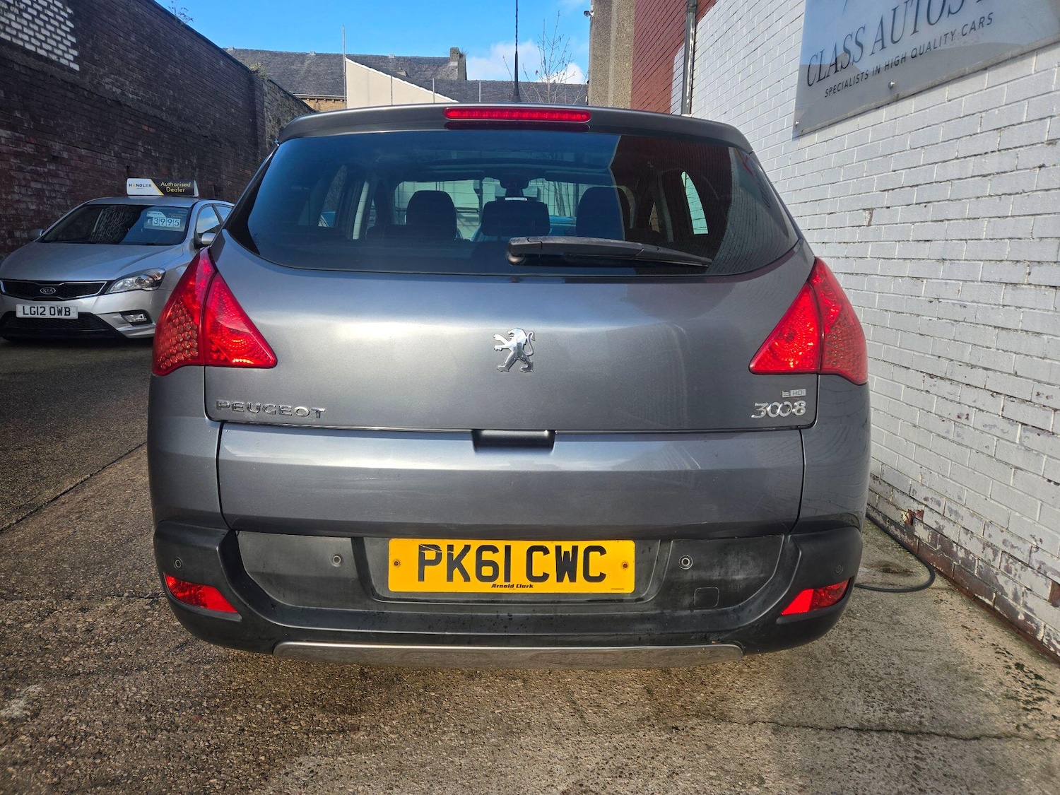 Used Peugeot 3008 2011 for sale - 76513019: Photo 9