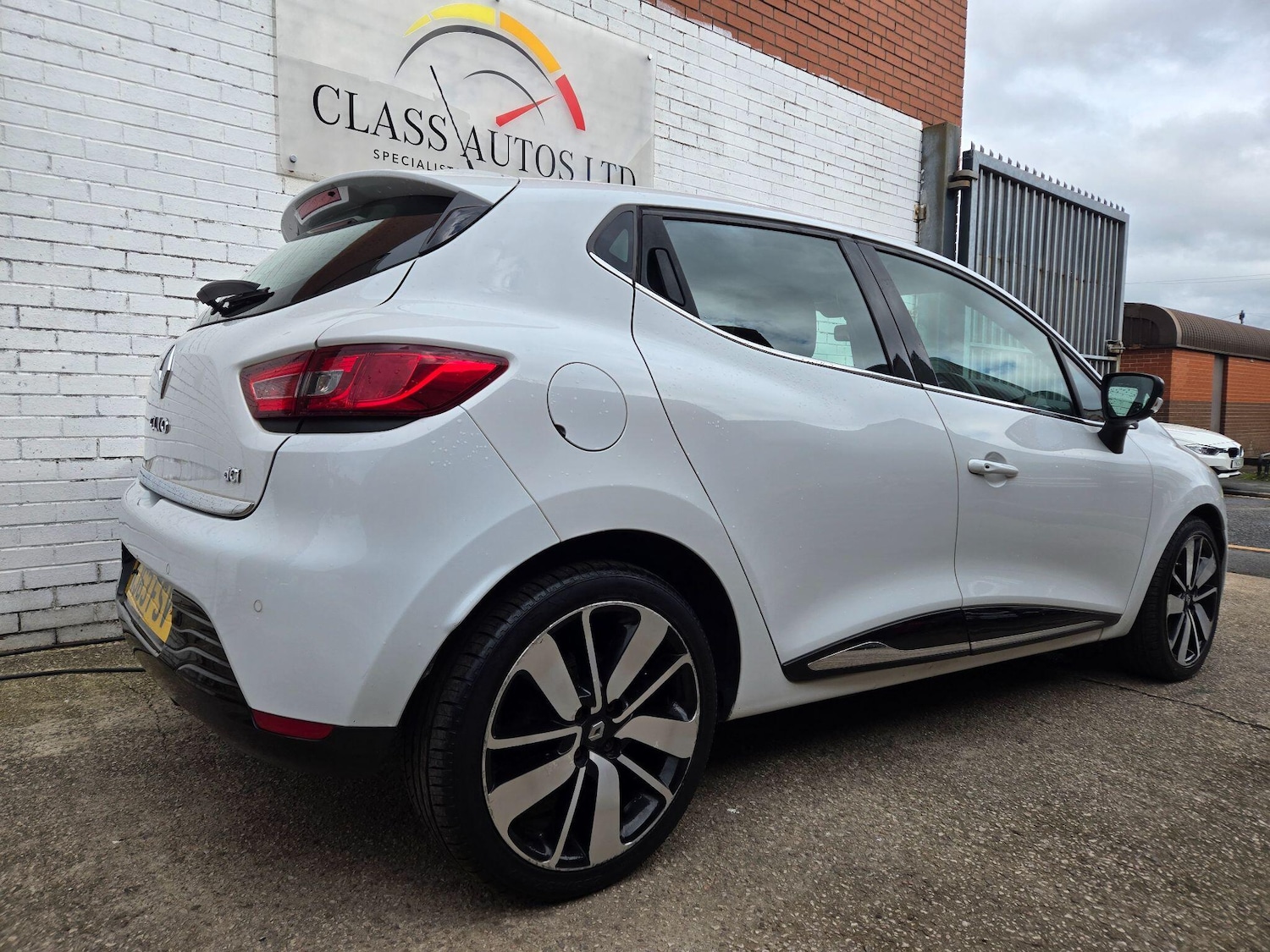Used Renault Clio 2013 for sale - 76002442: Photo 11