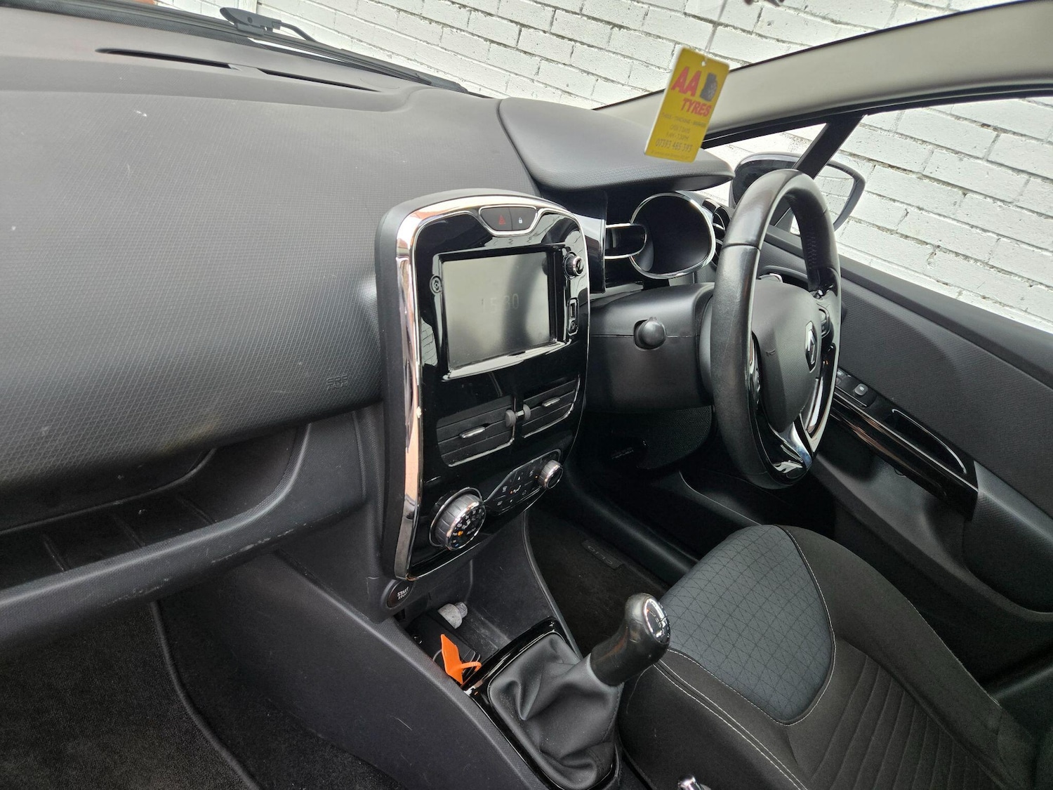 Used Renault Clio 2013 for sale - 76002442: Photo 12