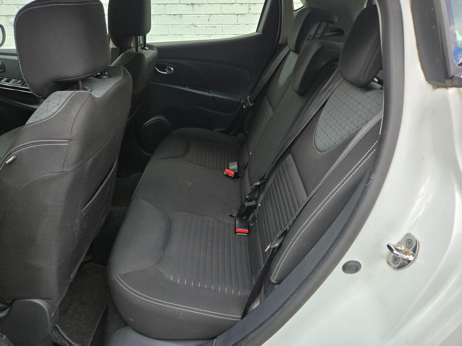 Used Renault Clio 2013 for sale - 76002442: Photo 18