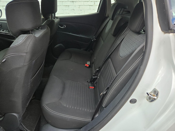 Used Renault Clio 2013 for sale - 76002442: Photo 18