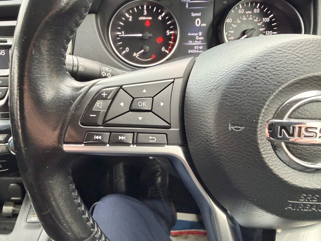 Used Nissan Qashqai 2017 for sale - 77534351: Photo 9