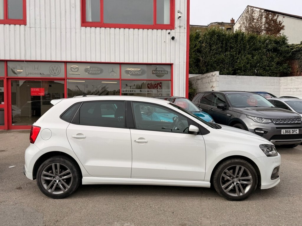 Used Volkswagen Polo 2017 for sale - 77990871: Photo 3