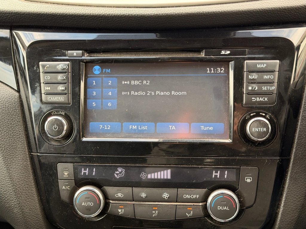 Used Nissan Qashqai 2016 for sale - 77890879: Photo 11