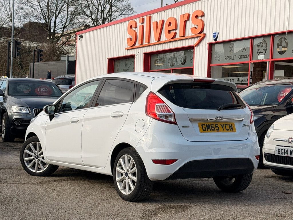 Used Ford Fiesta 2016 for sale - 77666710: Photo 2