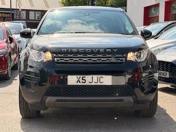 Used Land Rover Discovery Sport 2016 for sale - 78372948: Photo