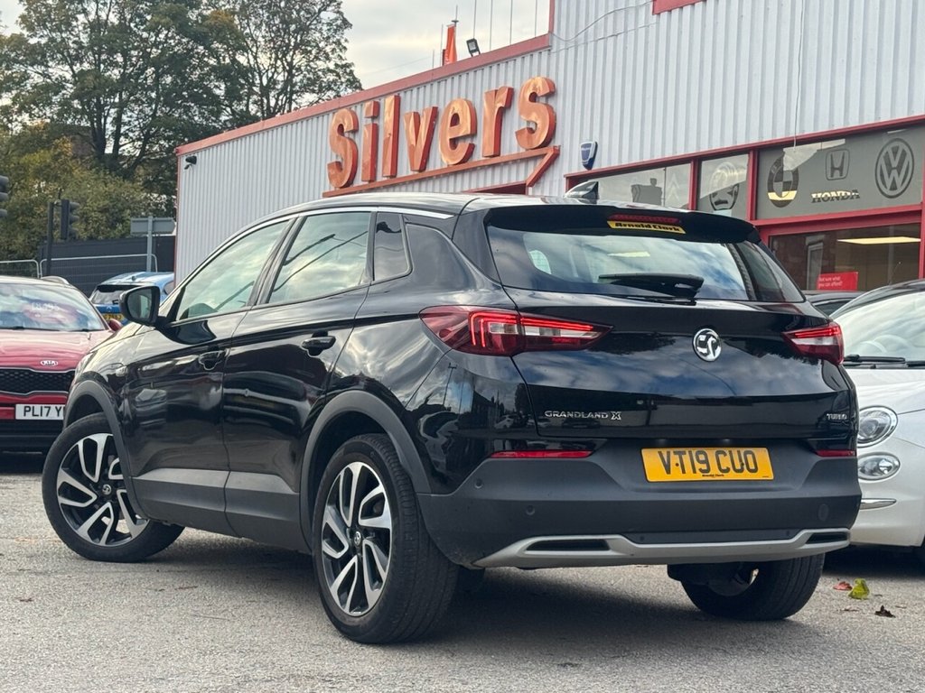 Used Vauxhall Grandland X 2019 for sale - 76486547: Photo 2