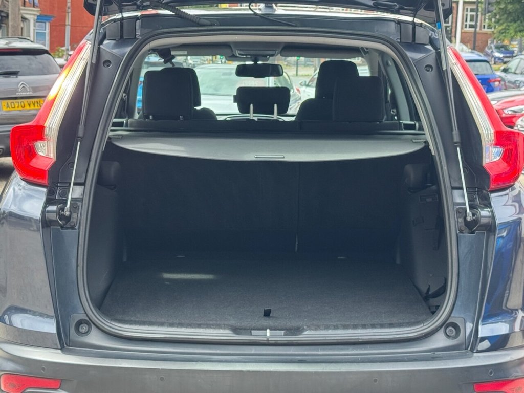 Used Honda CR-V 2018 for sale - 76486520: Photo 6