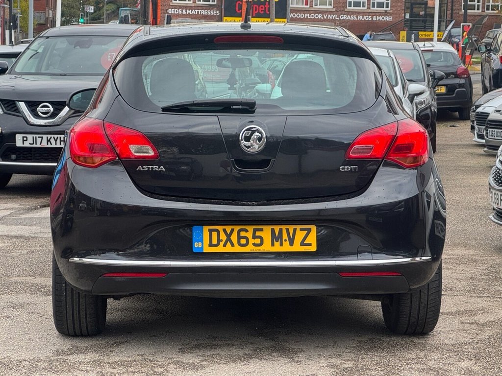 Used Vauxhall Astra 2015 for sale - 76482530: Photo 5