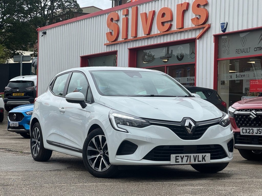 Used Renault Clio 2021 for sale - 76486529: Photo 1
