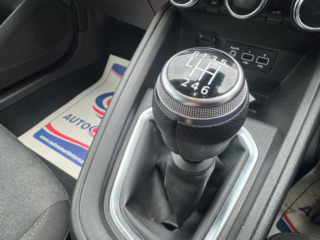 Used Renault Clio 2021 for sale - 76486529: Photo 13