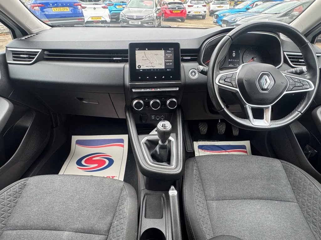 Used Renault Clio 2021 for sale - 76486529: Photo 15