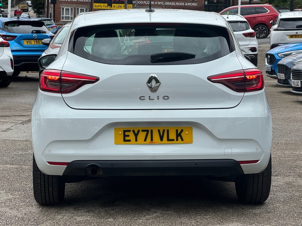 Used Renault Clio 2021 for sale - 76486529: Photo 5