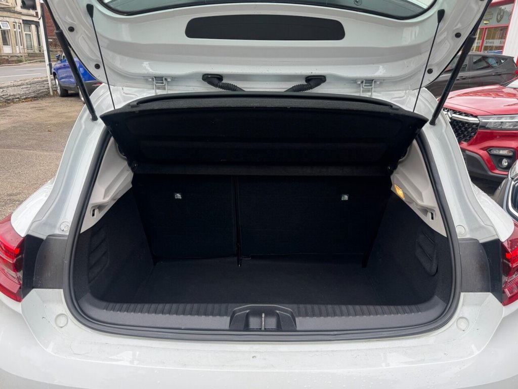 Used Renault Clio 2021 for sale - 76486529: Photo 7