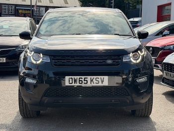 Used Land Rover Discovery Sport 2015 for sale - 79275998: Photo