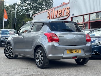 Used Suzuki Swift 2021 for sale - 76934726: Photo