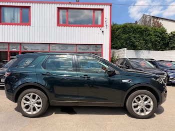 Used Land Rover Discovery Sport 2016 for sale - 78995866: Photo