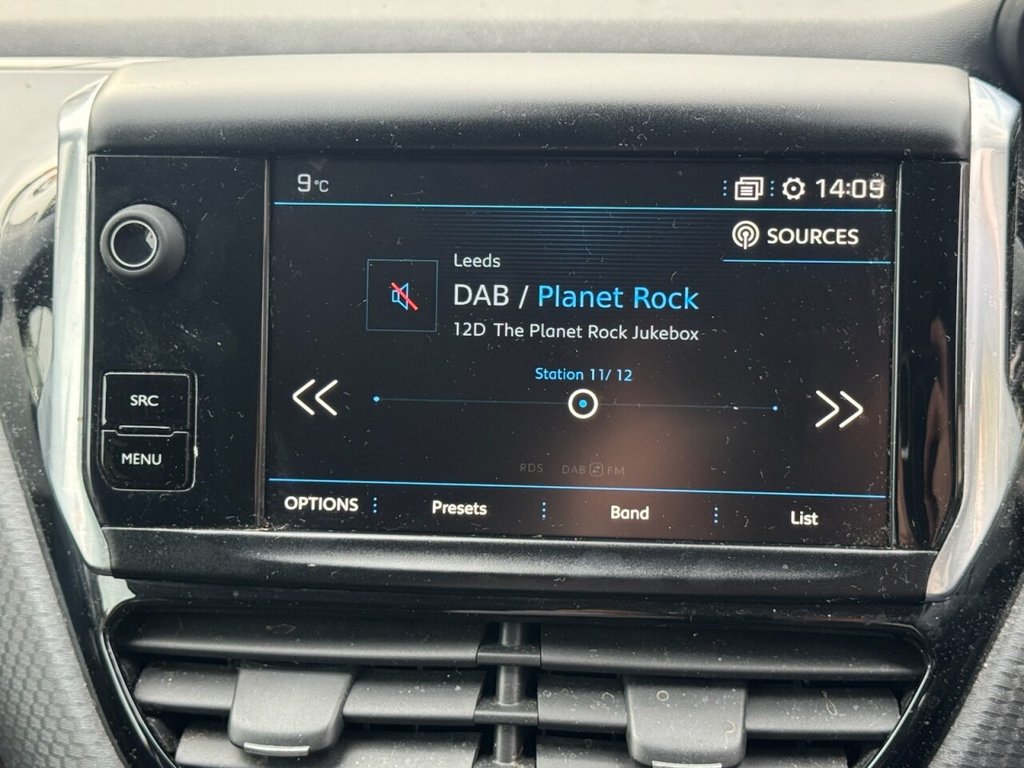 Used Peugeot 208 2019 for sale - 76486536: Photo 14