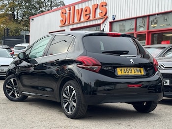 Used Peugeot 208 2019 for sale - 76486536: Photo