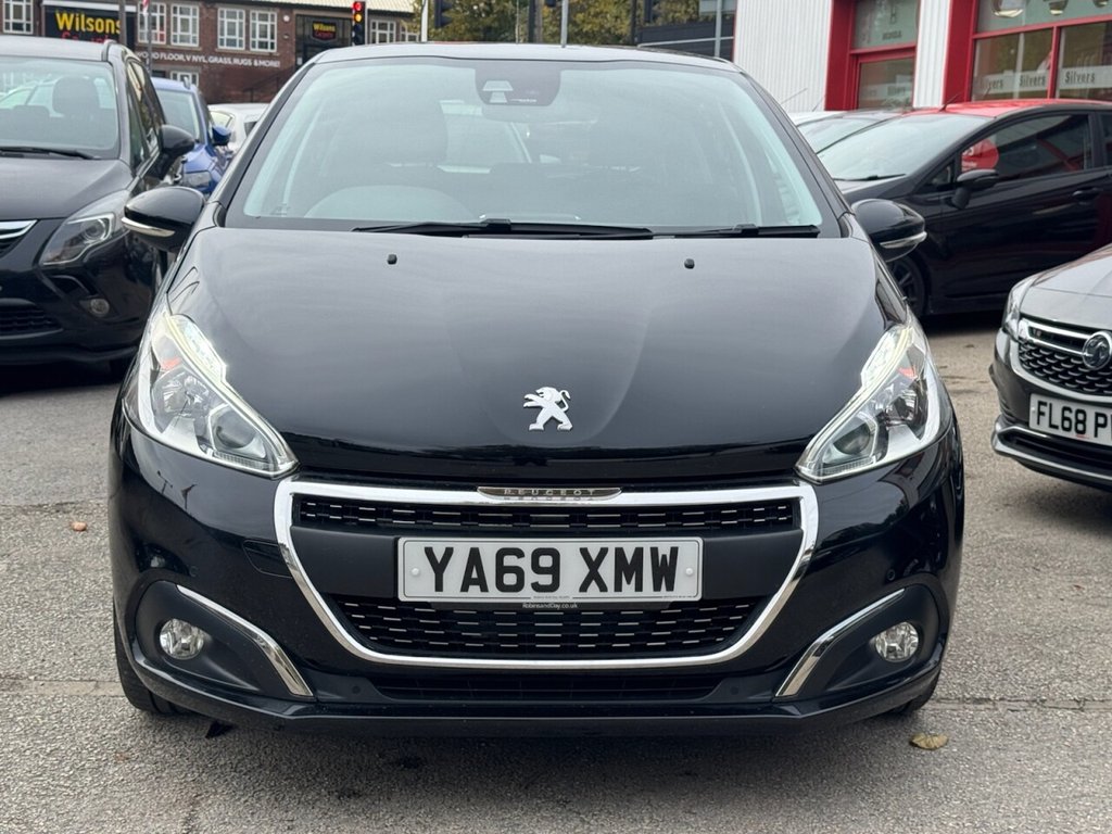 Used Peugeot 208 2019 for sale - 76486536: Photo 4