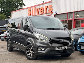 Used Ford Tourneo Custom 2018 for sale - 78372953: Photo