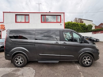 Used Ford Tourneo Custom 2018 for sale - 78372953: Photo