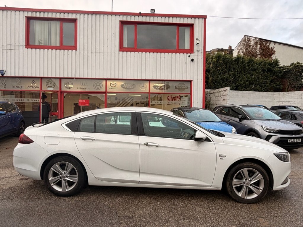 Used Vauxhall Insignia 2019 for sale - 77153602: Photo 5