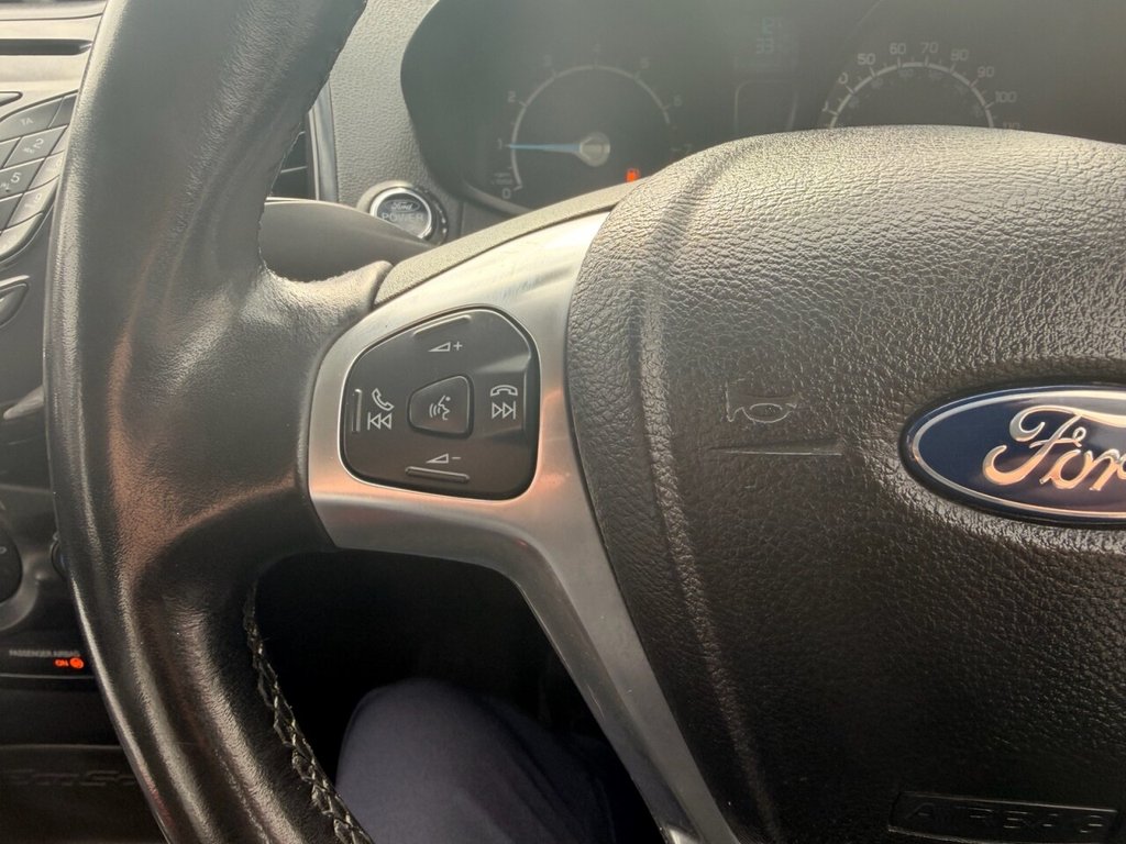 Used Ford Ecosport 2015 for sale - 78068509: Photo 8