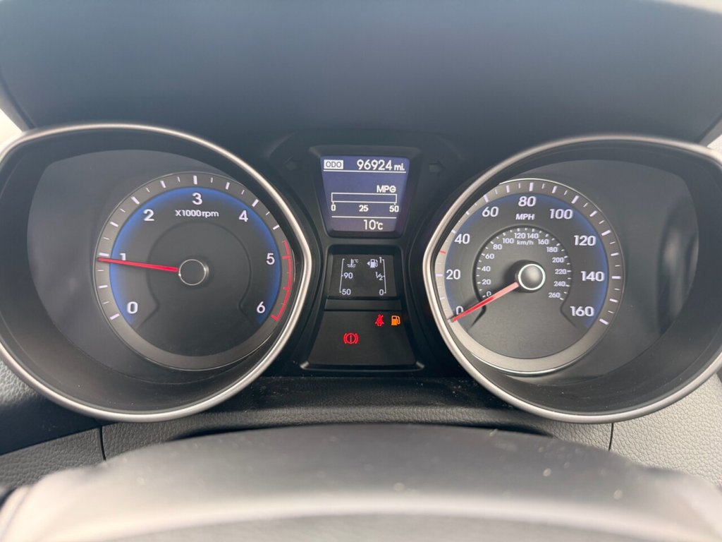 Used Hyundai i30 2015 for sale - 77835068: Photo 12