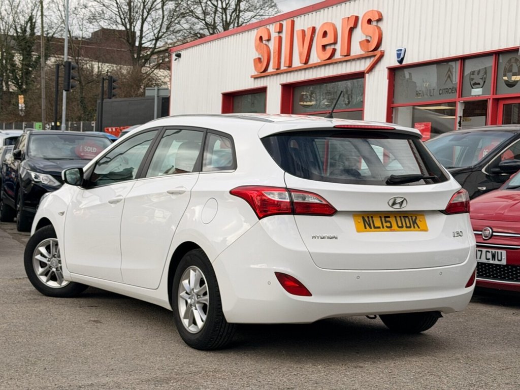 Used Hyundai i30 2015 for sale - 77835068: Photo 2