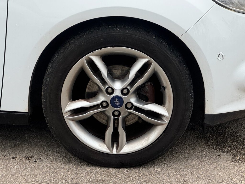 Used Ford Focus 2014 for sale - 77064806: Photo 4