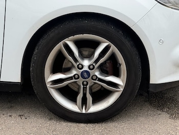 Used Ford Focus 2014 for sale - 77064806: Photo