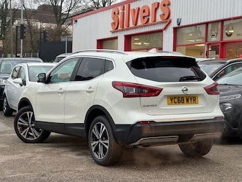 Used Nissan Qashqai 2018 for sale - 76966324: Photo