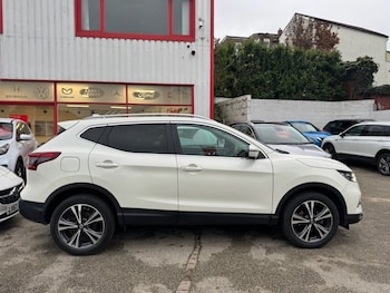 Used Nissan Qashqai 2018 for sale - 76966324: Photo