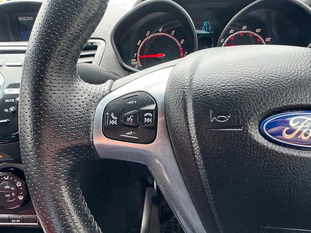 Used Ford Fiesta 2014 for sale - 77199927: Photo 11