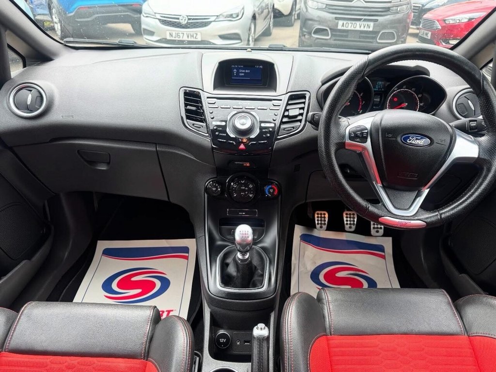 Used Ford Fiesta 2014 for sale - 77199927: Photo 15